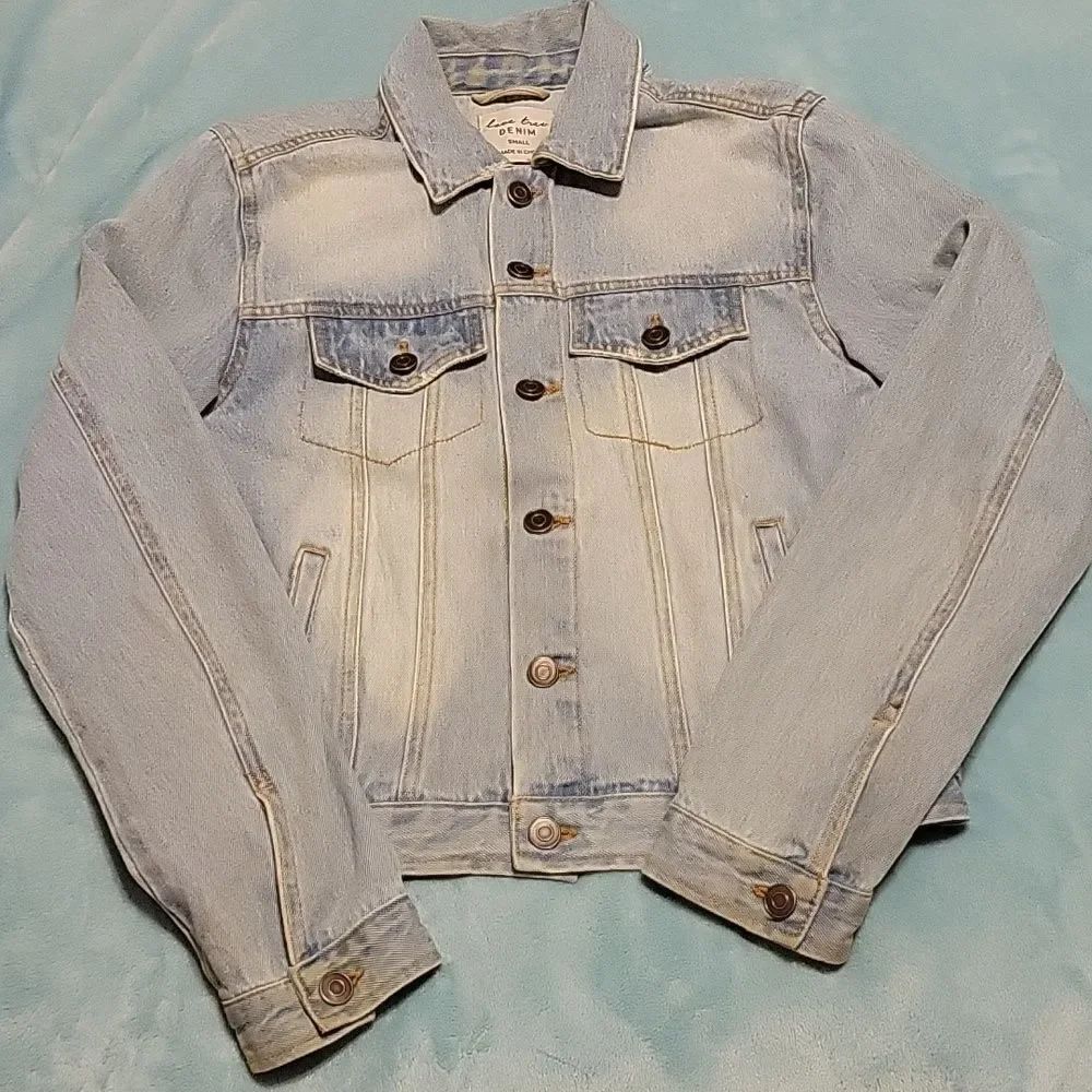Love Tree Denim Jacket size Small
